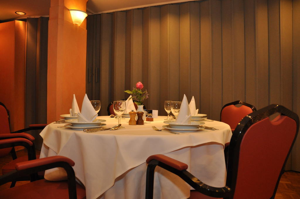 Hotel De Zalm Oudenaarde Eksteriør billede